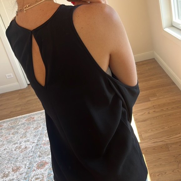 Theory Cold Shoulder Blouse size large - Picture 9 of 12